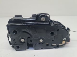 bontott VW GOLF VI Bal első Ajtózár