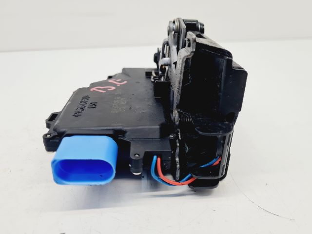 bontott VW GOLF VI Bal első Ajtózár