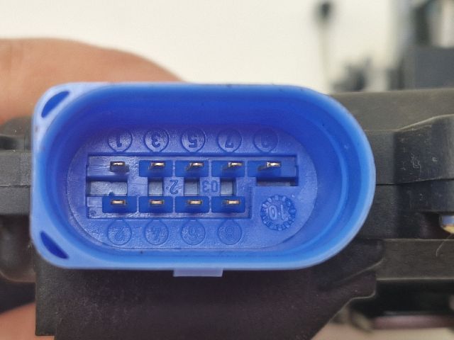 bontott VW GOLF VI Bal első Ajtózár