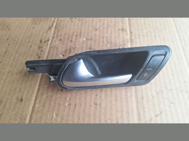 bontott VW GOLF VI Bal első Belső Kilincs