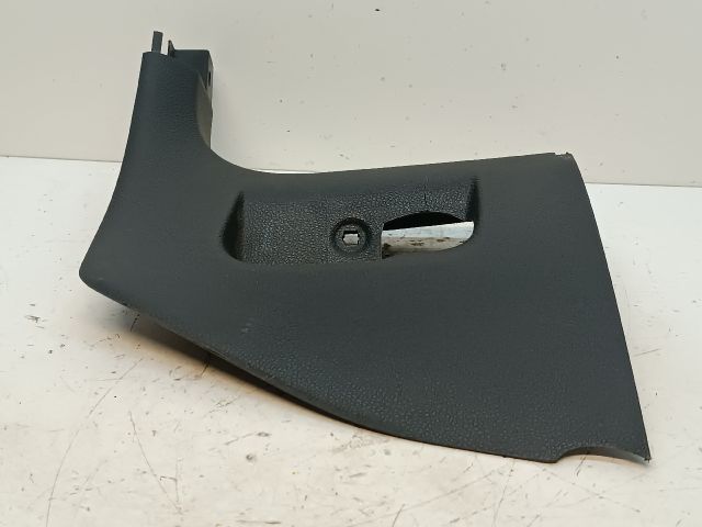 bontott VW GOLF VI Bal első Belső Küszöb Burkolat