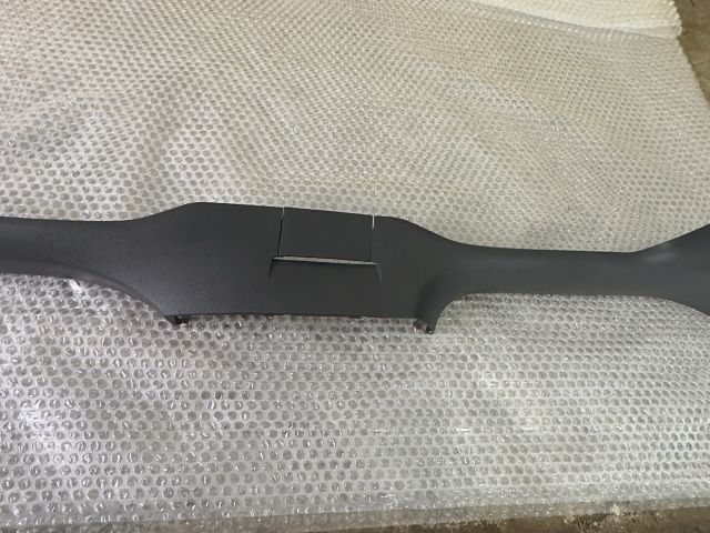 bontott VW GOLF VI Bal első Belső Küszöb Burkolat