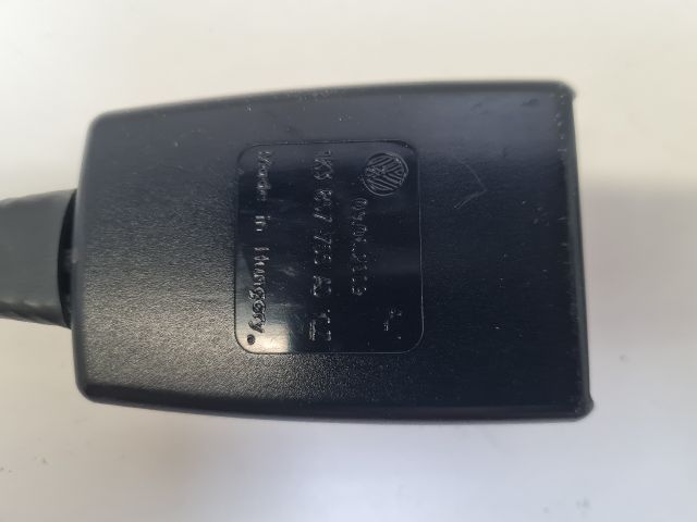 bontott VW GOLF VI Bal első Biztonsági Öv Csat