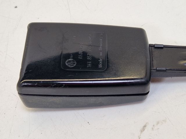 bontott VW GOLF VI Bal első Biztonsági Öv Csat