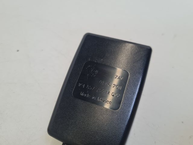 bontott VW GOLF VI Bal első Biztonsági Öv Csat