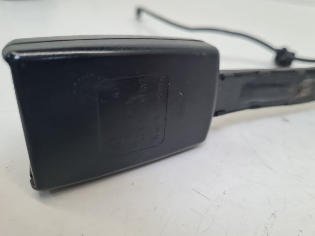 bontott VW GOLF VI Bal első Biztonsági Öv Csat