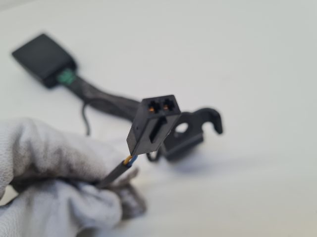 bontott VW GOLF VI Bal első Biztonsági Öv Csat