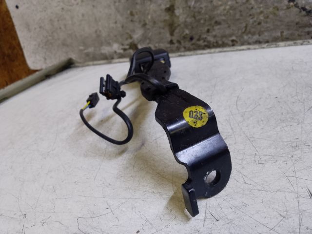 bontott VW GOLF VI Bal első Biztonsági Öv Csat