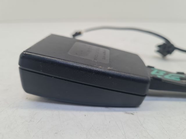 bontott VW GOLF VI Bal első Biztonsági Öv Csat