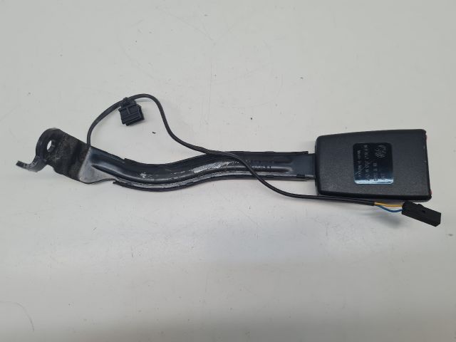 bontott VW GOLF VI Bal első Biztonsági Öv Csat