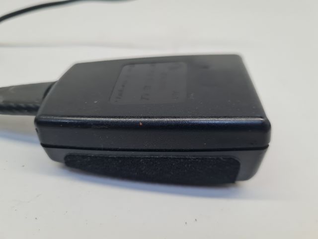 bontott VW GOLF VI Bal első Biztonsági Öv Csat