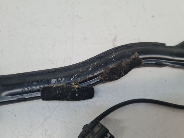 bontott VW GOLF VI Bal első Biztonsági Öv Csat