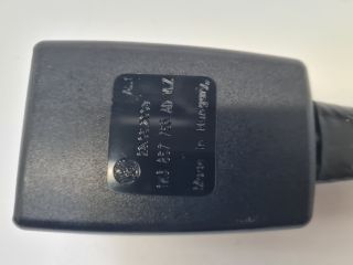 bontott VW GOLF VI Bal első Biztonsági Öv Csat