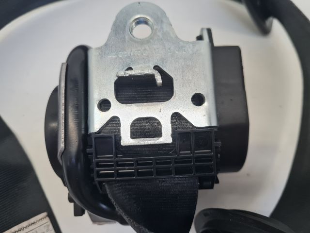 bontott VW GOLF VI Bal első Biztonsági Öv