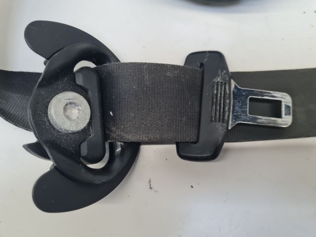 bontott VW GOLF VI Bal első Biztonsági Öv