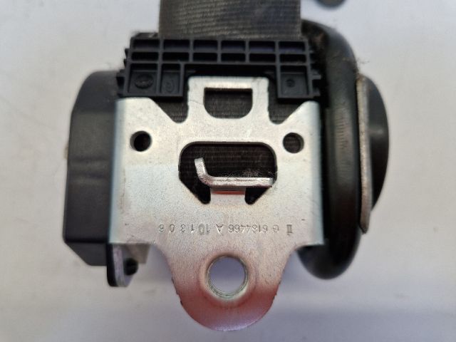 bontott VW GOLF VI Bal első Biztonsági Öv