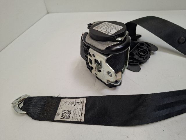 bontott VW GOLF VI Bal első Biztonsági Öv