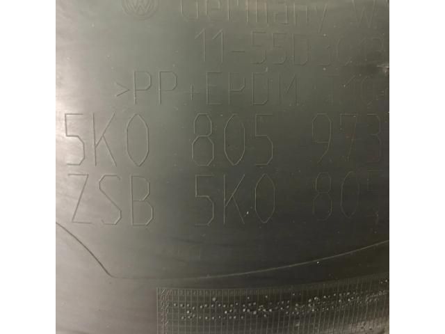 bontott VW GOLF VI Bal első Dobbetét (Kerékjárati, Műanyag)