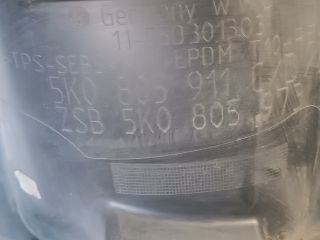 bontott VW GOLF VI Bal első Első Dobbetét (Kerékjárati, Műanyag)