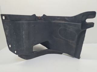 bontott VW GOLF VI Bal első Első Dobbetét (Kerékjárati, Műanyag)