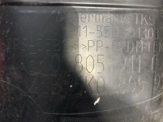 bontott VW GOLF VI Bal első Első Dobbetét (Kerékjárati, Műanyag)