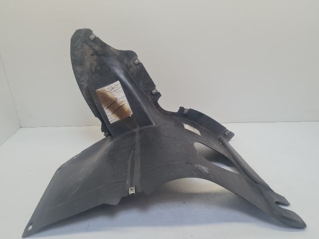 bontott VW GOLF VI Bal első Első Dobbetét (Kerékjárati, Műanyag)