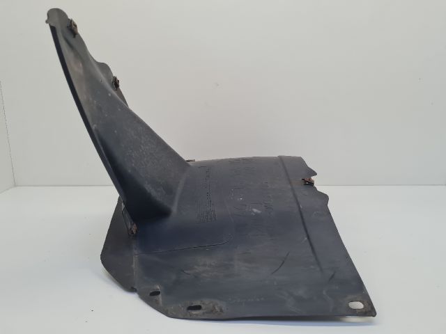 bontott VW GOLF VI Bal első Első Dobbetét (Kerékjárati, Műanyag)