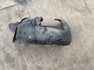 bontott VW GOLF VI Bal első Első Dobbetét (Kerékjárati, Műanyag)