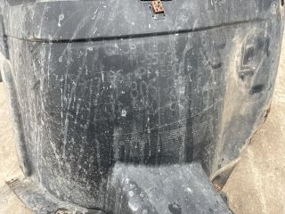 bontott VW GOLF VI Bal első Első Dobbetét (Kerékjárati, Műanyag)