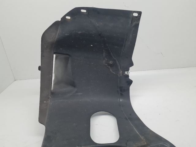 bontott VW GOLF VI Bal első Első Dobbetét (Kerékjárati, Műanyag)