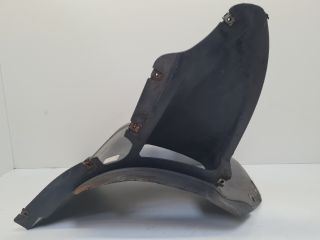 bontott VW GOLF VI Bal első Első Dobbetét (Kerékjárati, Műanyag)