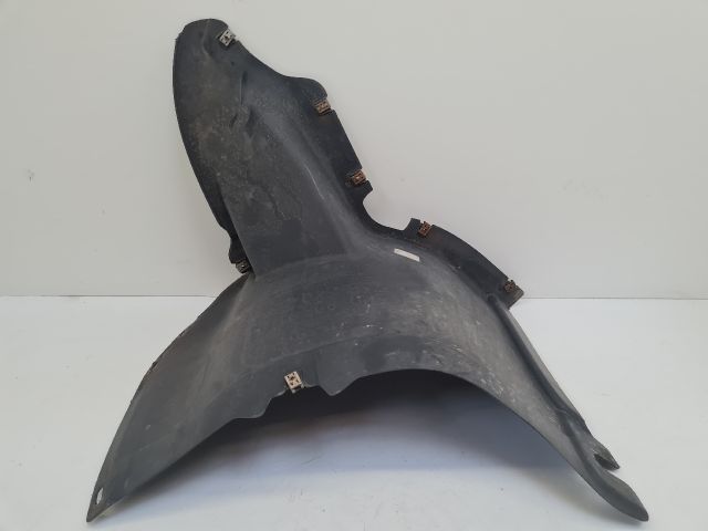 bontott VW GOLF VI Bal első Első Dobbetét (Kerékjárati, Műanyag)