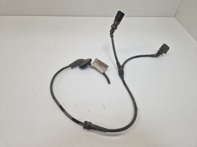 bontott VW GOLF VI Bal első Fékbetét Kopásjelző