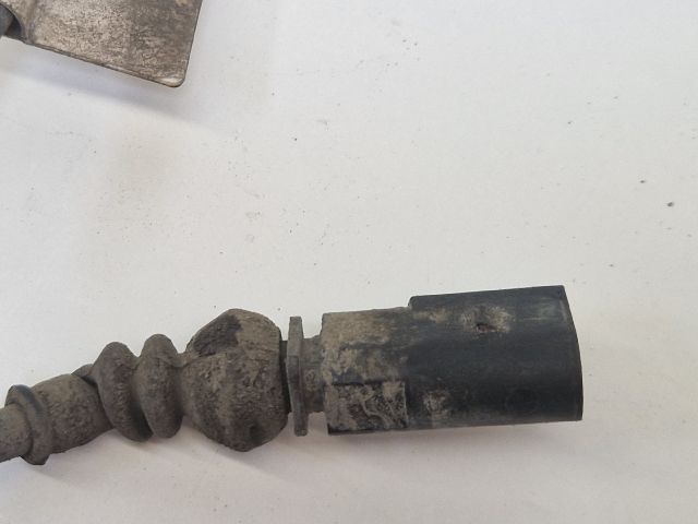 bontott VW GOLF VI Bal első Fékbetét Kopásjelző