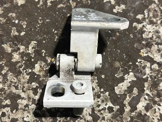 bontott VW GOLF VI Bal első Felső Zsanér