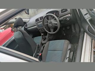 bontott VW GOLF VI Bal első Felső Zsanér