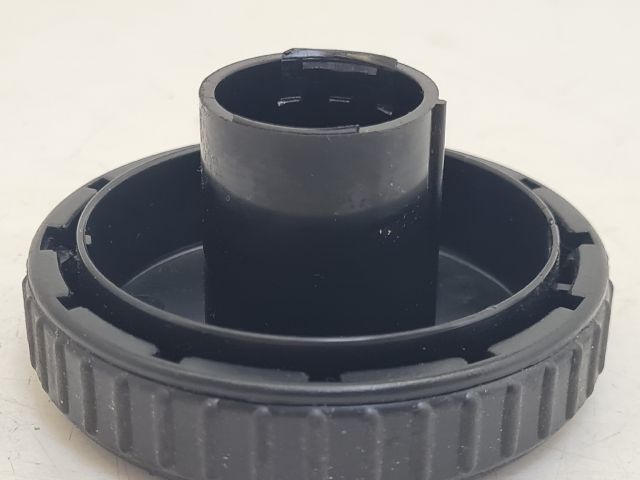 bontott VW GOLF VI Bal első Gerinctámasz