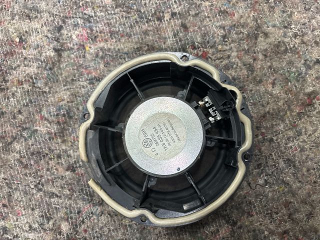 bontott VW GOLF VI Bal első Hangszóró