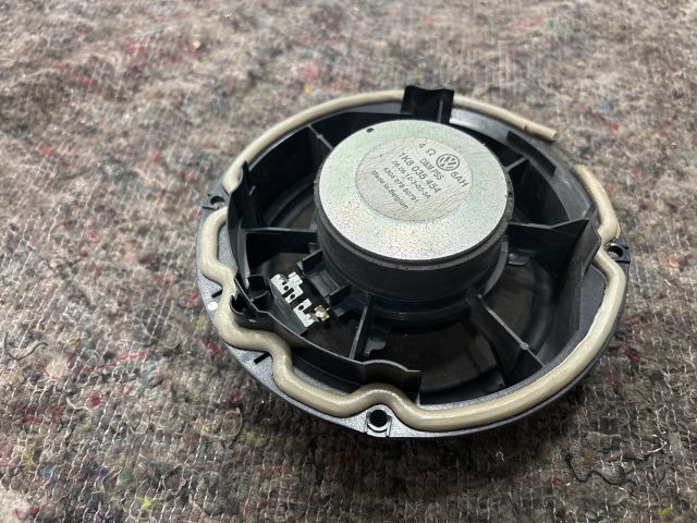 bontott VW GOLF VI Bal első Hangszóró