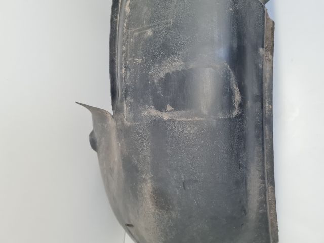 bontott VW GOLF VI Bal első Hátsó Dobbetét (Kerékjárati, Műanyag)