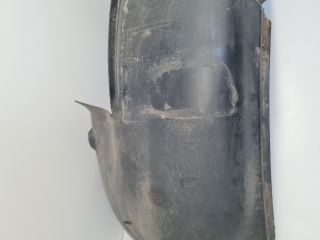 bontott VW GOLF VI Bal első Hátsó Dobbetét (Kerékjárati, Műanyag)