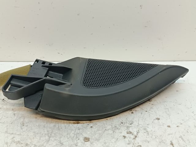 bontott VW GOLF VI Bal első Kis Hangszóró Burkolat