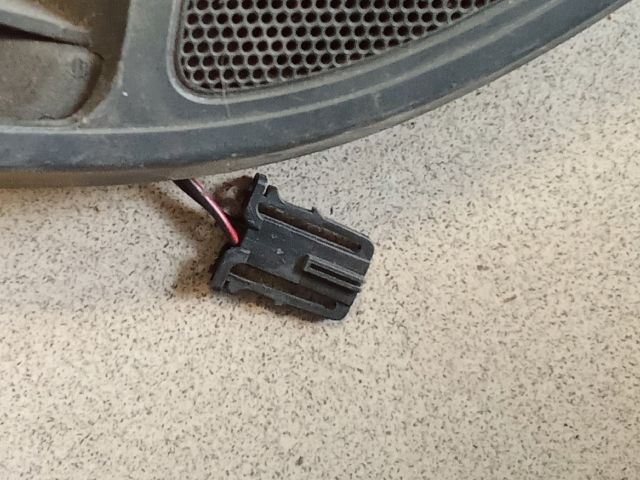 bontott VW GOLF VI Bal első Kis Hangszóró Burkolat