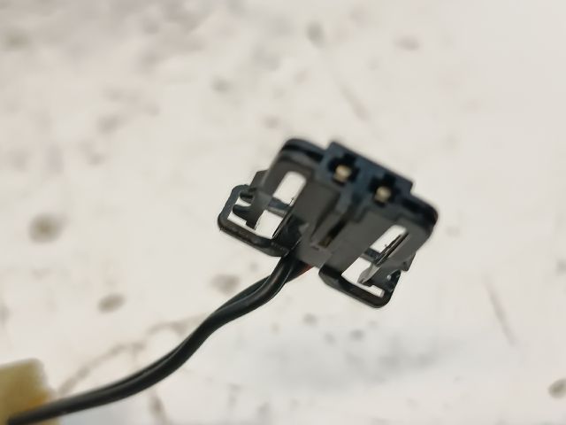 bontott VW GOLF VI Bal első Kis Hangszóró Burkolat