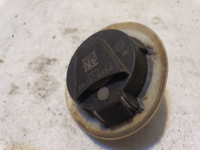 bontott VW GOLF VI Bal első Oldal Ütközés Érzékelő