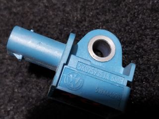 bontott VW GOLF VI Bal első Oldal Ütközés Érzékelő