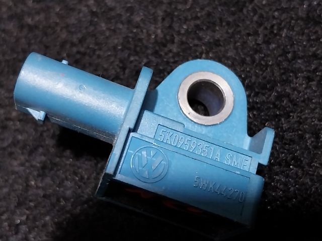 bontott VW GOLF VI Bal első Oldal Ütközés Érzékelő