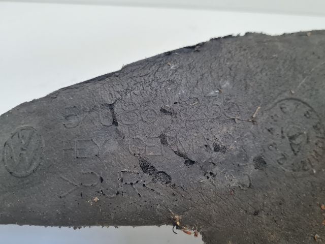 bontott VW GOLF VI Bal első Sárvédő Zajszigetelés