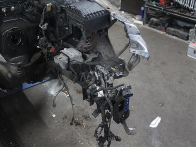 bontott VW GOLF VI Bal első Ütközéscsillapító