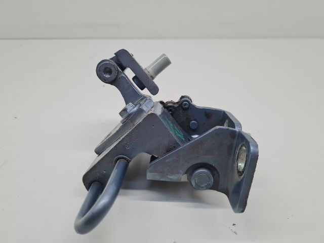 bontott VW GOLF VI Bal első Zsanér